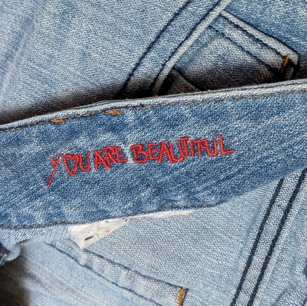 Dollhouse Jeans Women’s Size 9 Distressed Light Wash Flare Denim Vintage Y2K - Picture 15 of 16